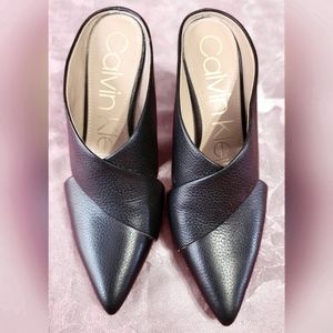 Calvin Klein black leather heels size 6